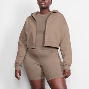 Skim Cropped Hoodie